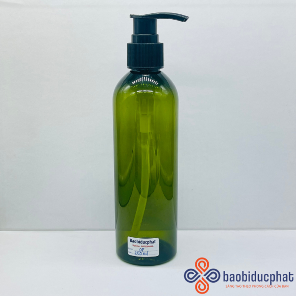 Chai pet dài màu xanh 250ml