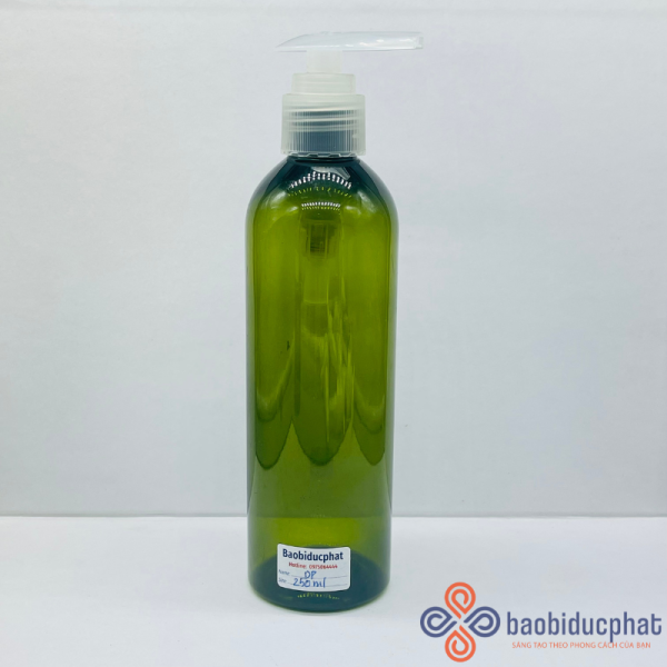 Chai pet dài màu xanh 250ml