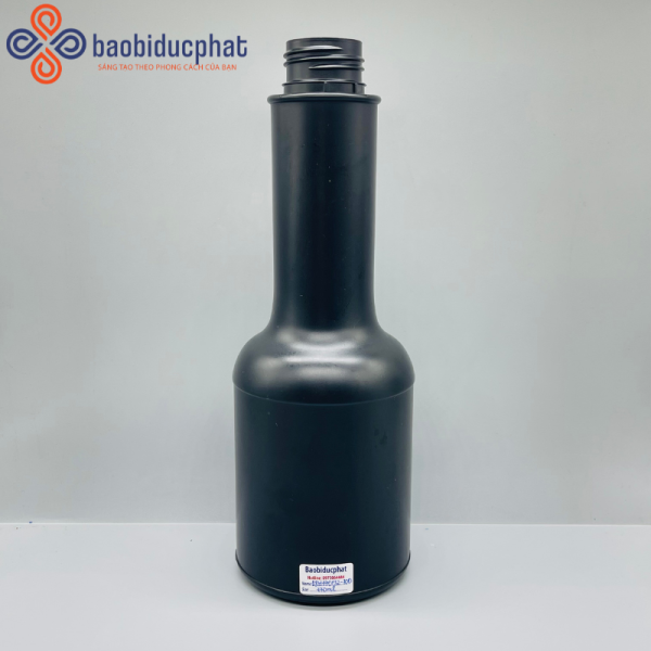 Chai nhựa HDPE dáng độc đáo 770ml màu đen