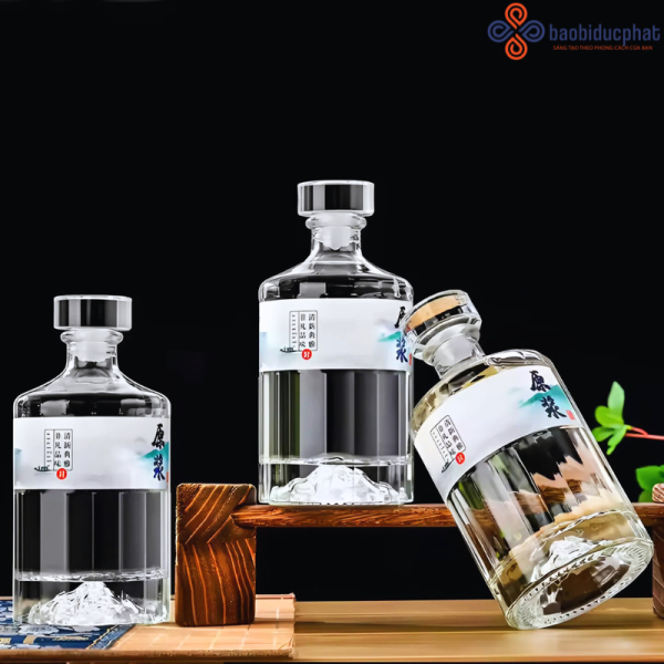 Chai rượu RH500 thủy tinh đáy núi đựng rượu dung tích 500ml