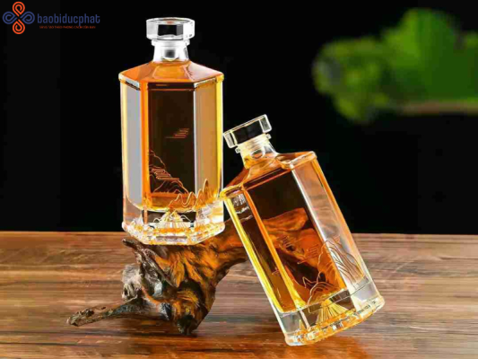 Chai đựng rượu