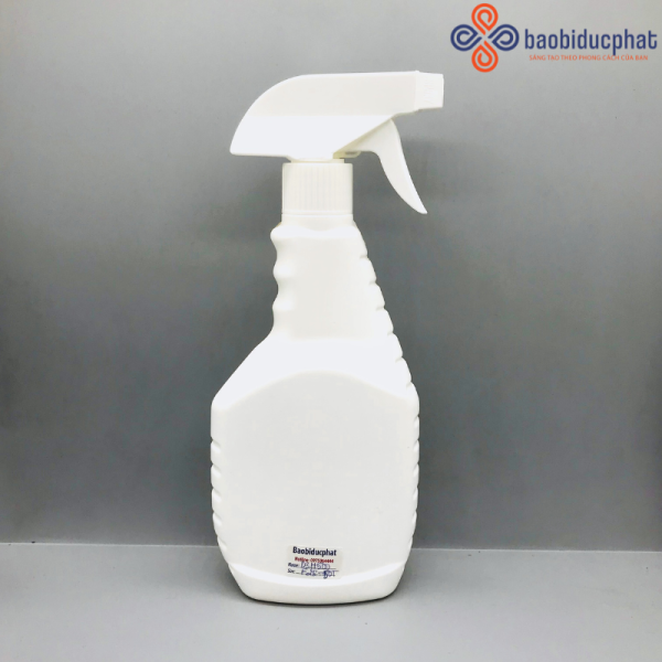 Chai nhựa HDPE 500ml dáng xịt kính màu trắng sứ