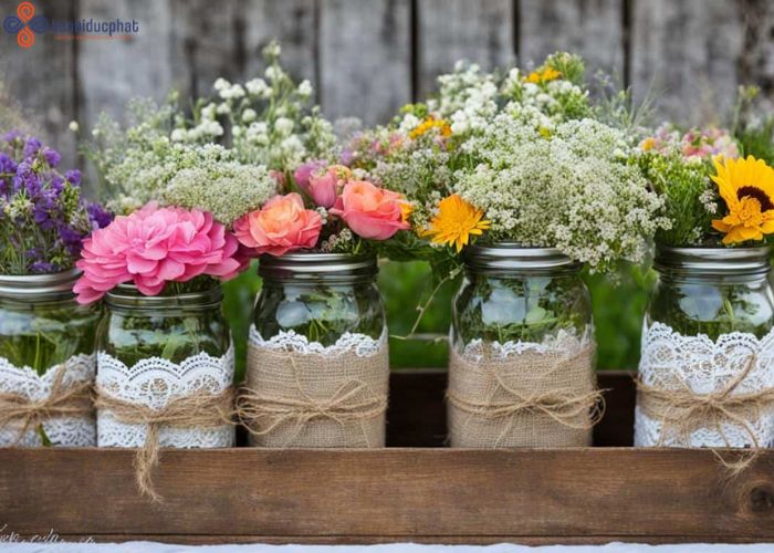 Trang trí hũ thủy tinh - 7 ý tưởng tái chế và decor độc đáo