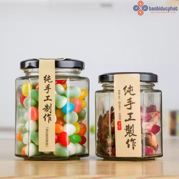Hũ thủy tinh đựng bánh kẹo dáng lục giác 500ml
