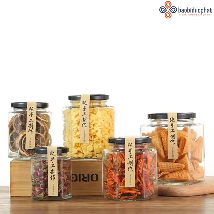 Hũ thủy tinh đựng bánh kẹo dáng lục giác 500ml