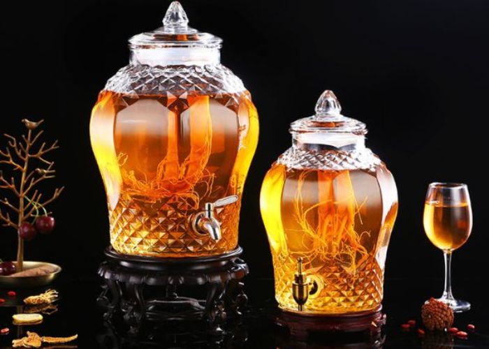 Dùng hũ thủy tinh ngâm rượu có tốt không? Những lưu ý cần biết