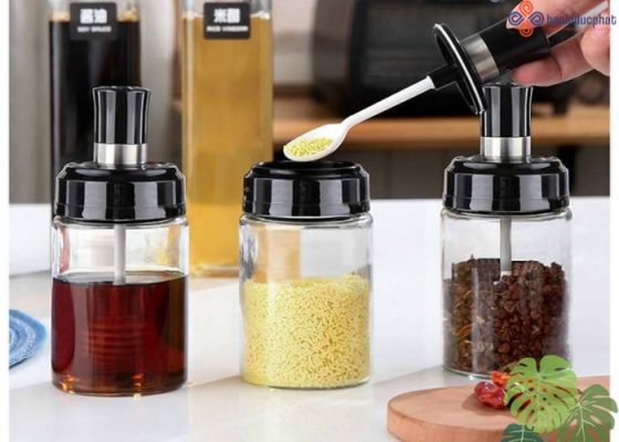 Hũ thủy tinh đựng gia vị