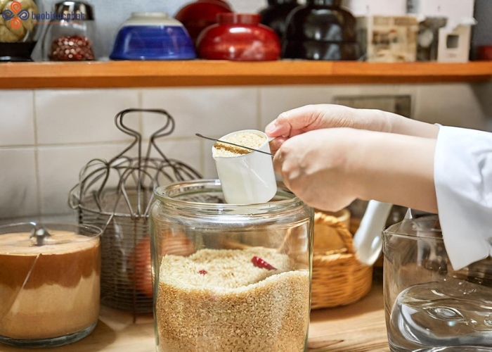 Đặt hũ đựng gạo ở đâu trong bếp để thu hút tài lộc?