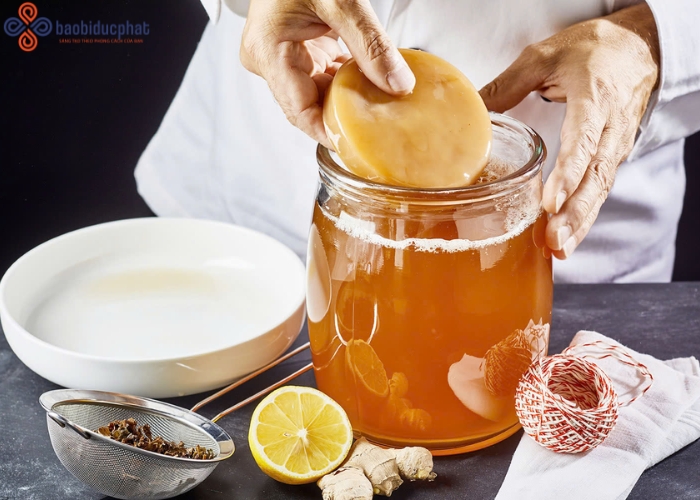Mẹo ngâm trà kombucha bằng hũ thủy tinh lớn an toàn