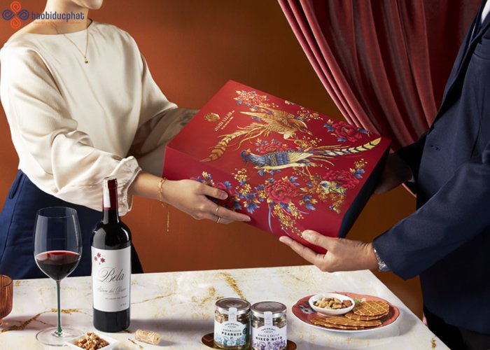 Trang Trí Chai Rượu Vang Đẹp Làm Quà Tặng