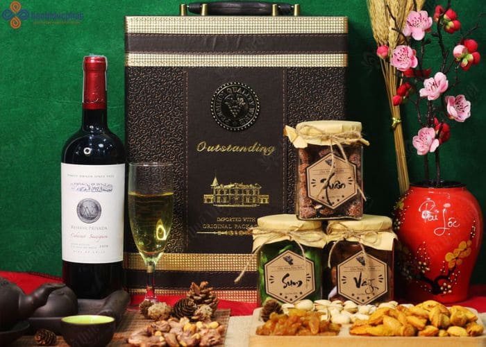Làm thế nào để các thương hiệu rượu Việt nổi bật trong mùa Tết?